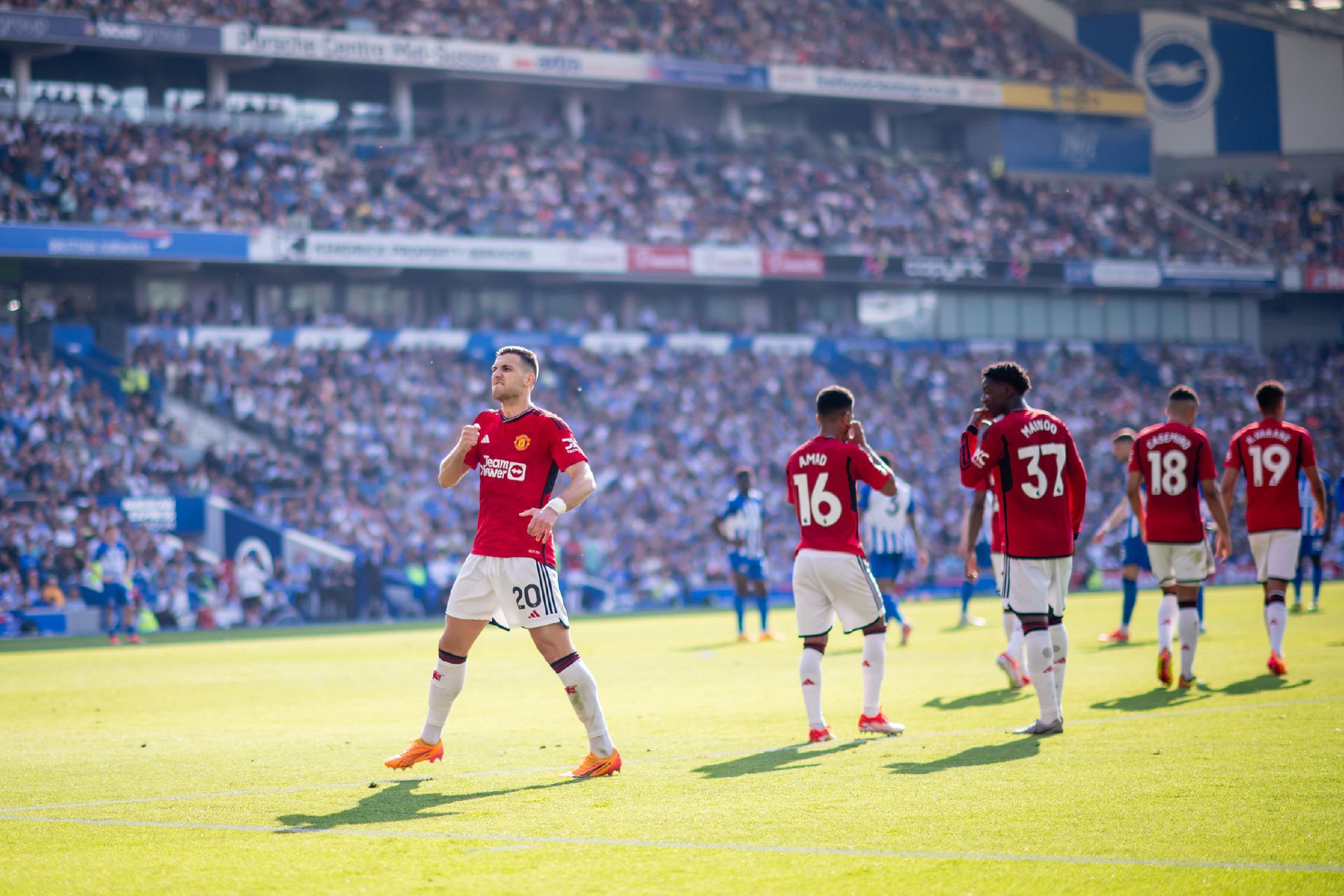 的震撼气氛 的震撼气氛