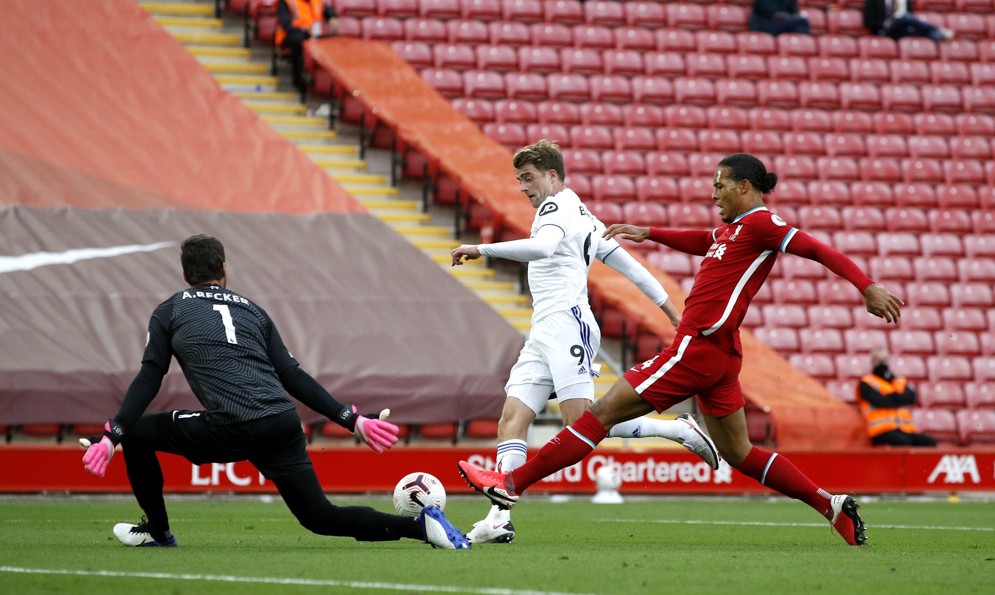 也让观众再 也让观众再